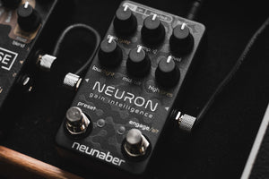 Neunaber Neuron Pedal on a pedalboard